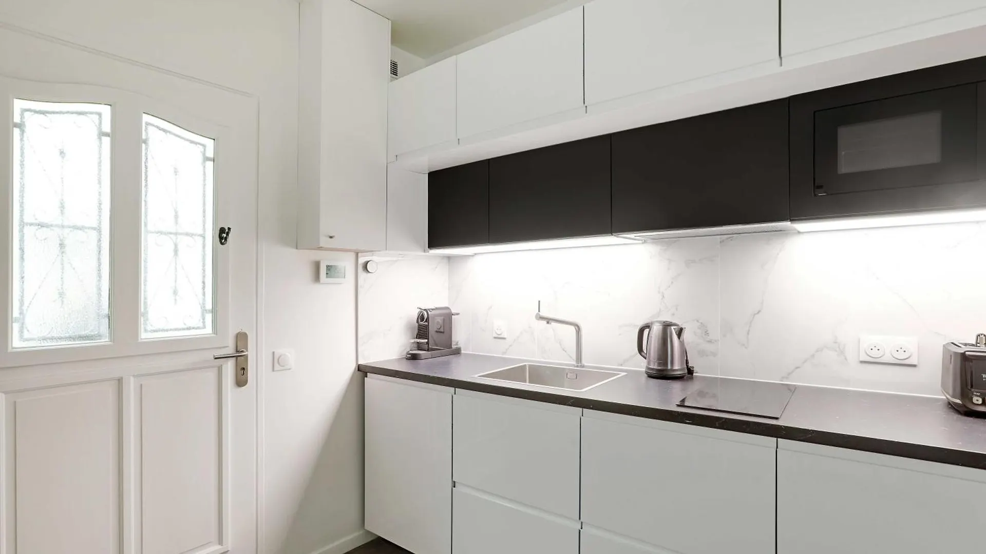 Intimate - 2p - Arts Et Metiers-republique Apartment Paris